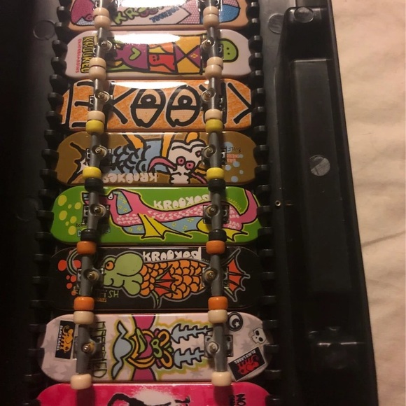Tech deck bundle - Picture 2 of 5